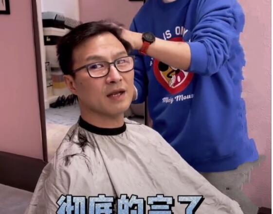 最近大瓜事件,揭秘明星隐私风波背后的真相-第3张图片-黄色漫画在线