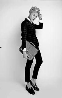 国产男模电影在线播放视频,国产男模电影在线播放，演绎时尚风采-第1张图片-黄色漫画在线