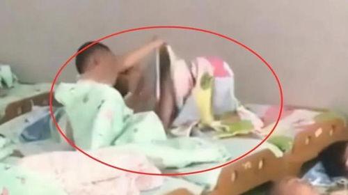 男女睡觉视频国产,男女睡眠差异与和谐共处之道-第1张图片-黄色漫画在线